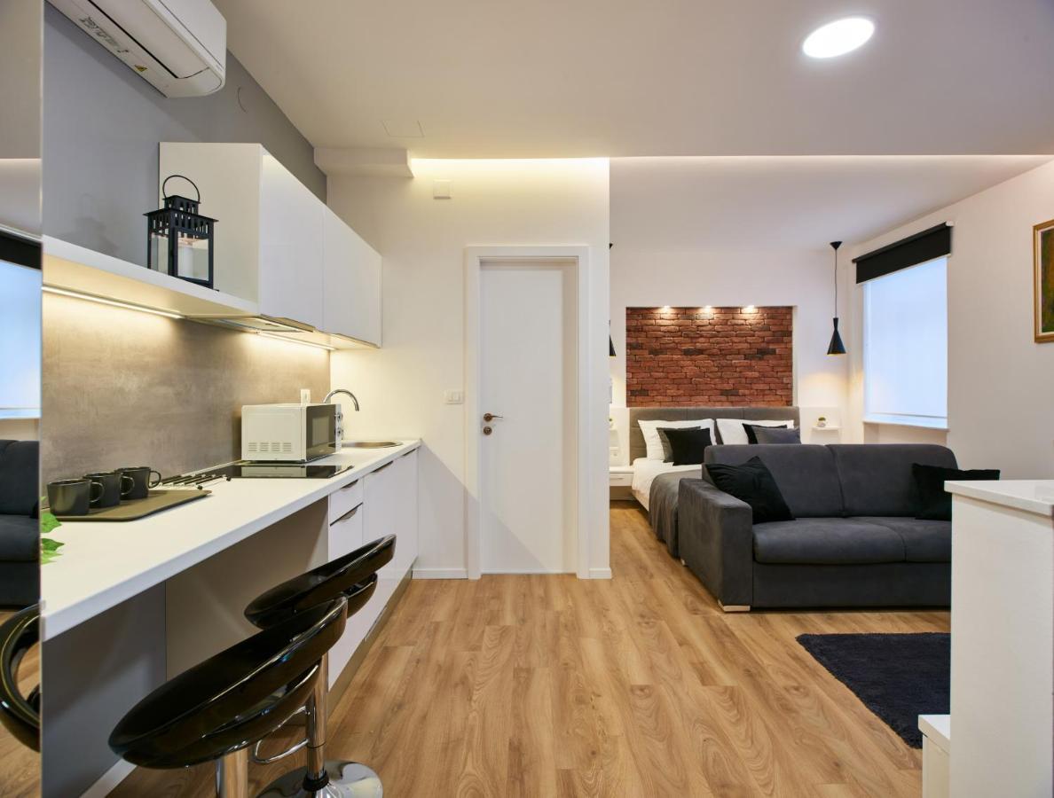 Bed Of Roses Apt 1, Luxury, Designer Decorated Ζάγκρεμπ Εξωτερικό φωτογραφία